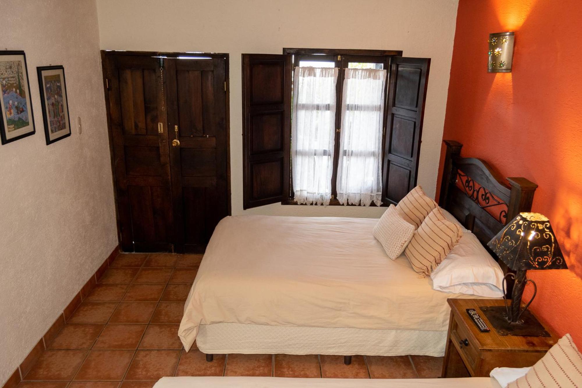 Hotel La Villa Serena Antigua Phòng bức ảnh