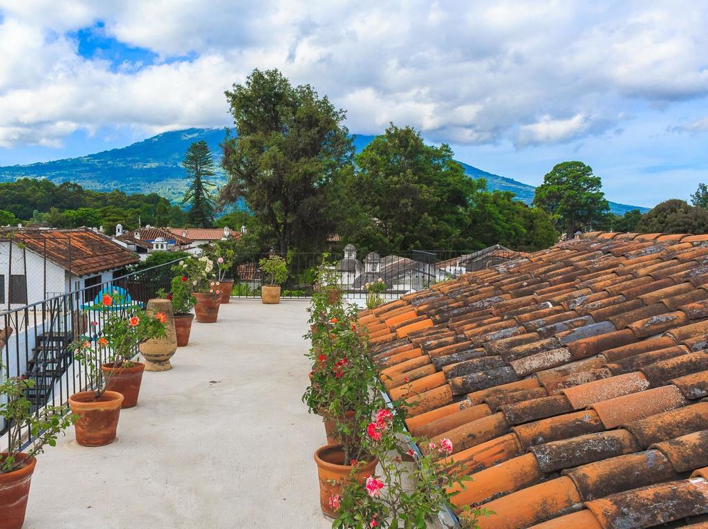 Hotel La Villa Serena Antigua Ngoại thất bức ảnh
